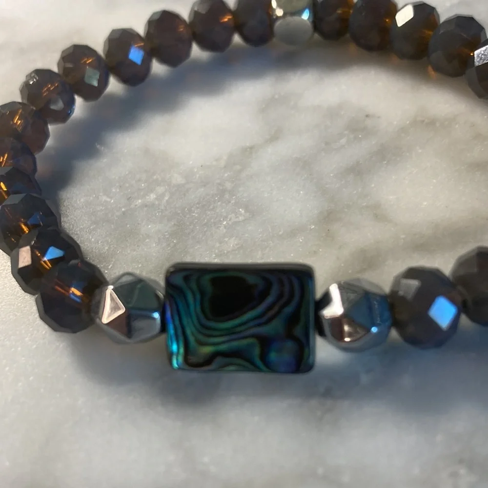 Abalone shell & dark grey Swarovski crystal bracelet